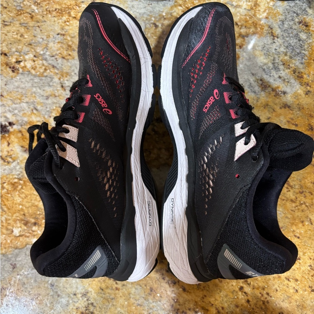 ASICS GT 2000 7 size 7 - Picture 7 of 9